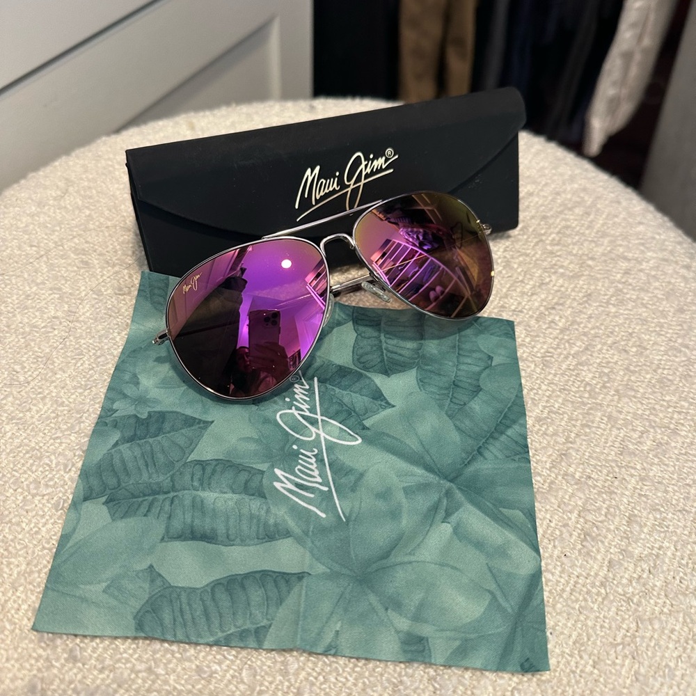 Maui Jim Sunglasses with Rose-Tinted Lenses